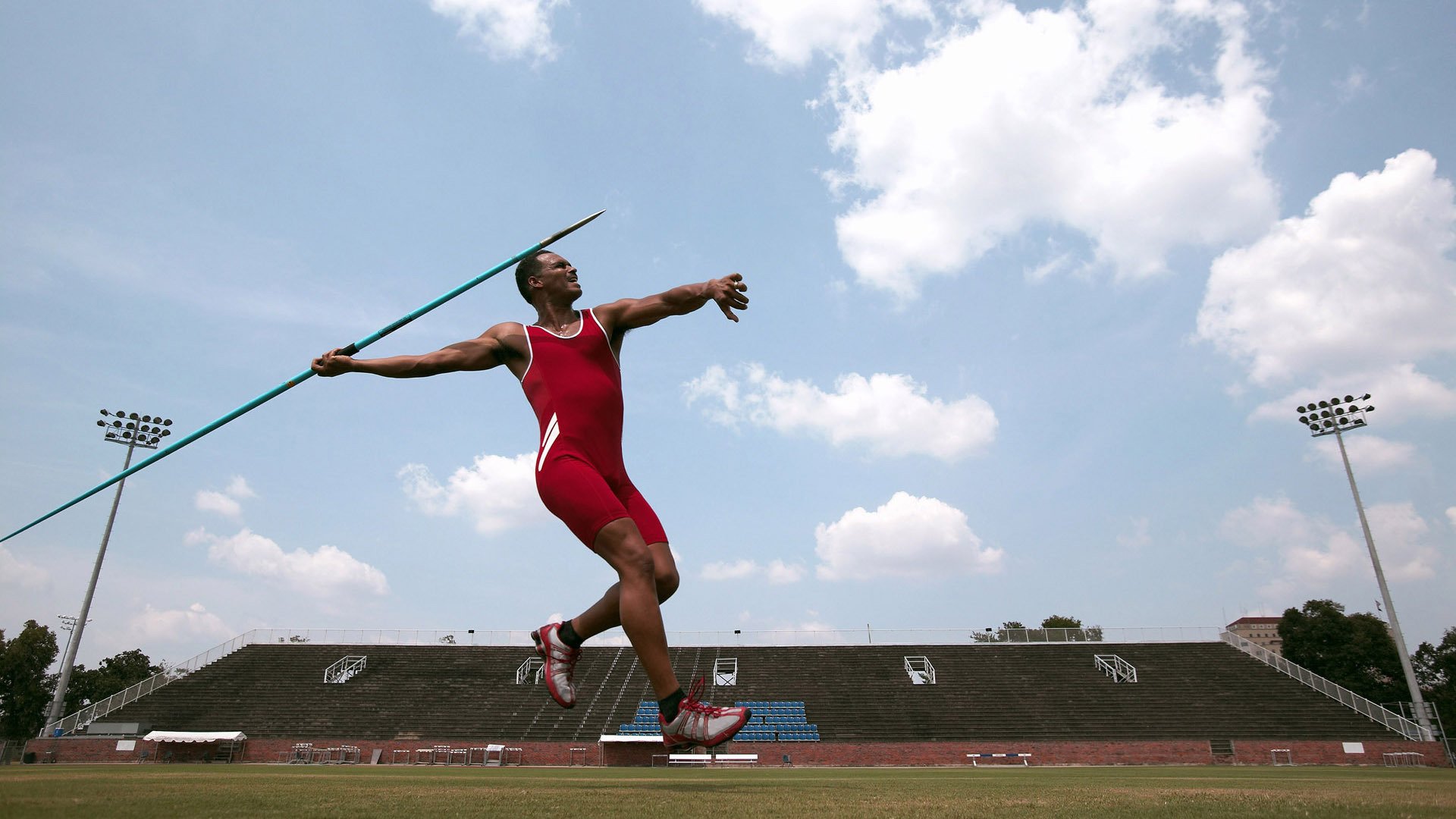 保罗助攻制胜太阳击退开拓者